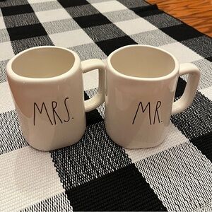 Rae Dunn Mr. & Mrs. Set of mugs